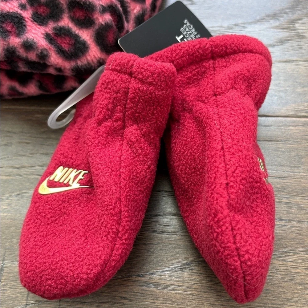 Nike Infant 2pc.Earflap Hat & Mittens, leopard print,gold logo,velcro chin